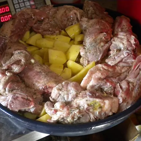 To Patriko Tou Psillou Pensión 3*