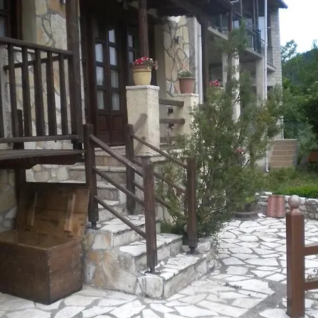 To Patriko Tou Psillou Pensión